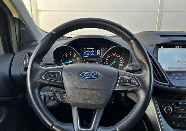 Ford Kuga cena 83900 przebieg: 67600, rok produkcji 2019 z Złotów małe 529